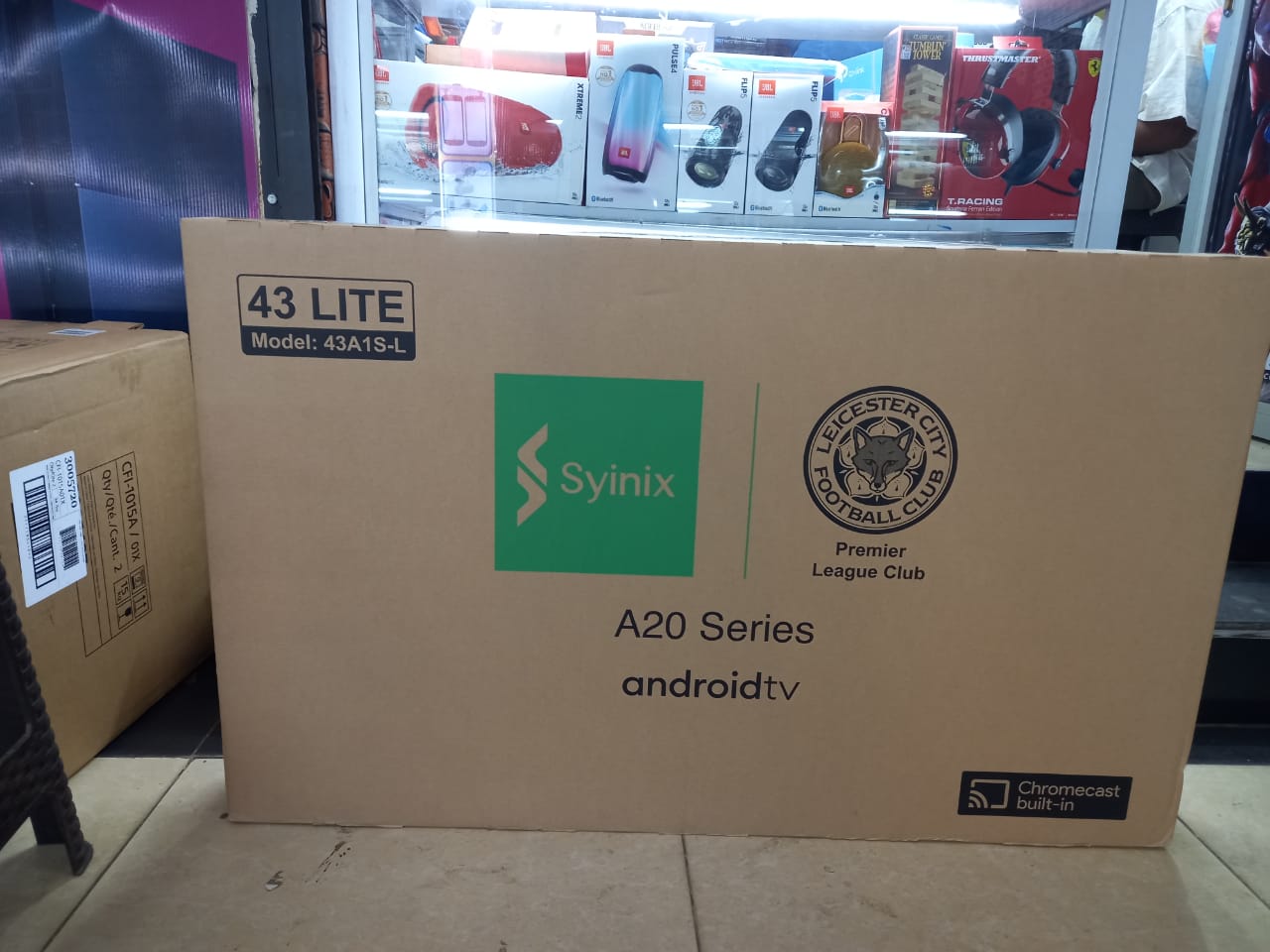 Synix A20 series 43 inch tv